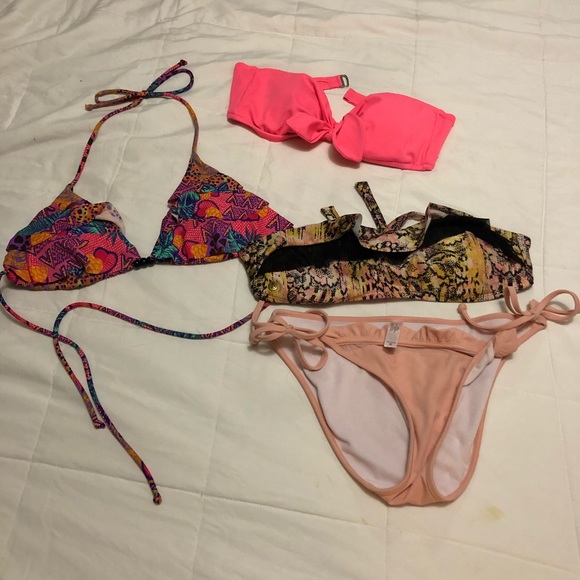2 Victoria secret 1 roxy bathing suits - Picture 2 of 5